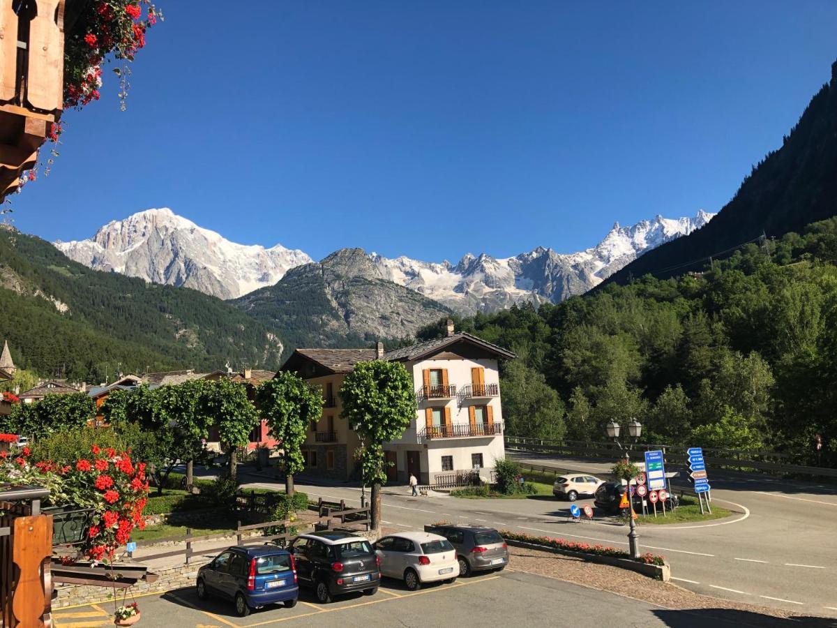 Hotel Edelweiss Pré-Saint-Didier Buitenkant foto