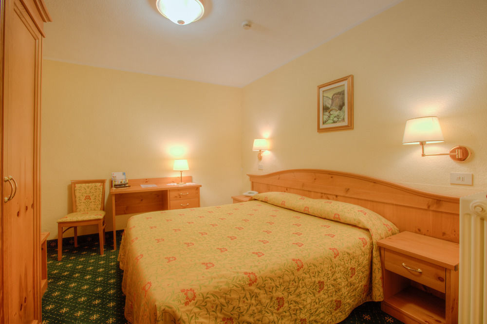 Hotel Edelweiss Pré-Saint-Didier Buitenkant foto