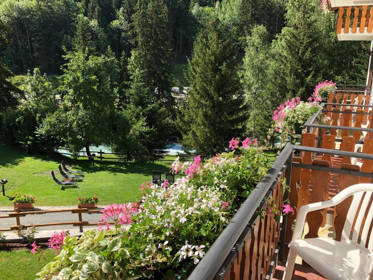 Hotel Edelweiss Pré-Saint-Didier Buitenkant foto