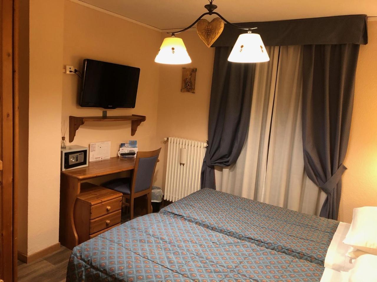 Hotel Edelweiss Pré-Saint-Didier Buitenkant foto